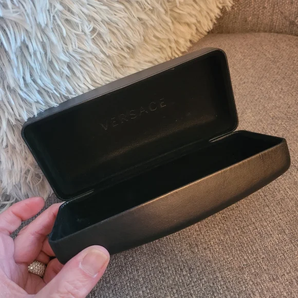 Versace sunglasses, Brand New without tags sunglasses, authentic - Picture 15 of 15